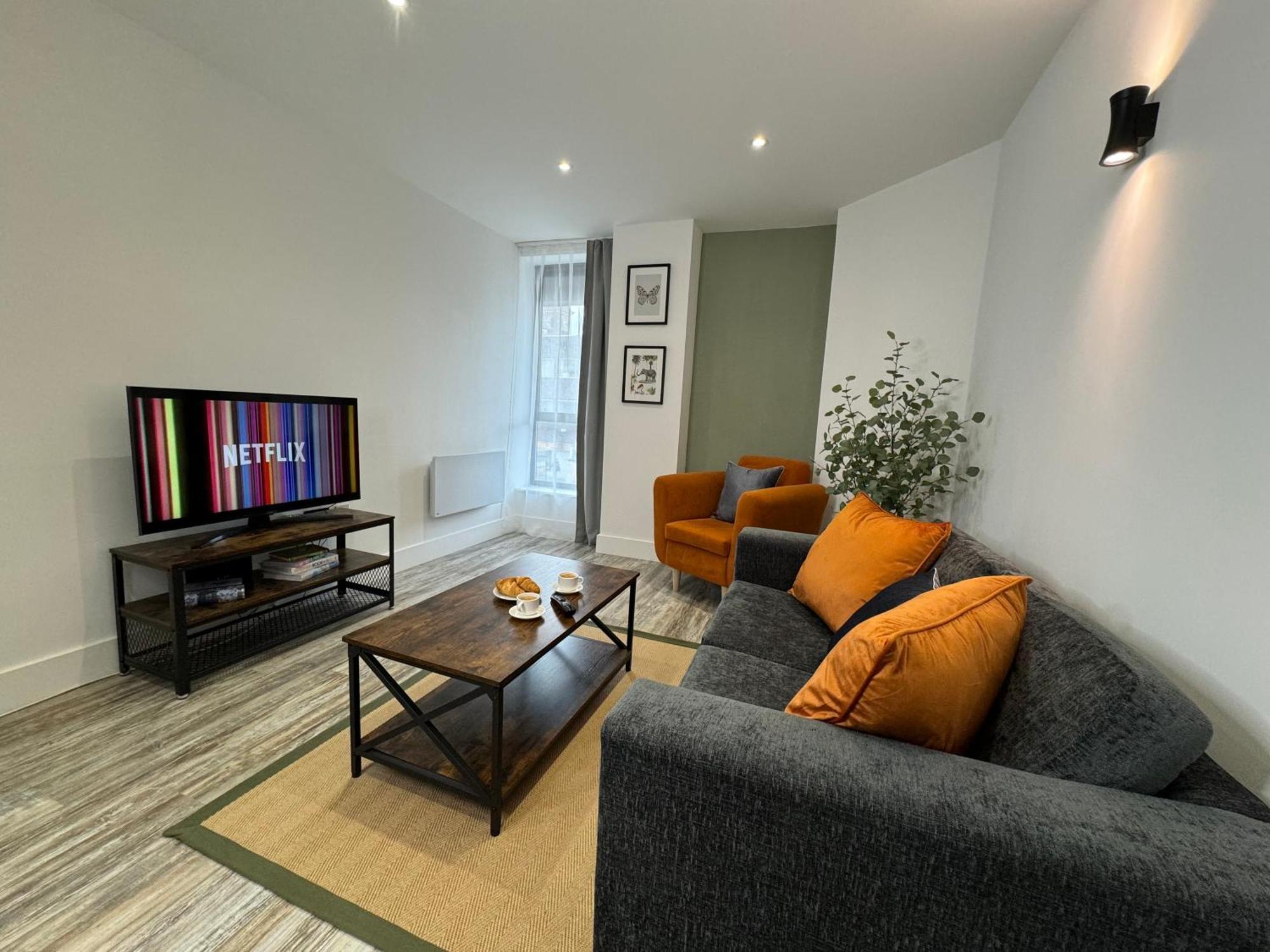 Modern One-Bedroom Apartment Свіндон Екстер'єр фото